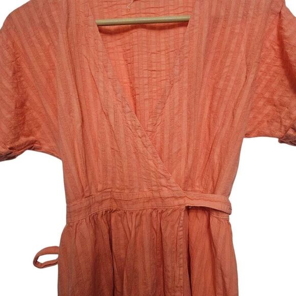 Curator dress - Picture 4 of 9